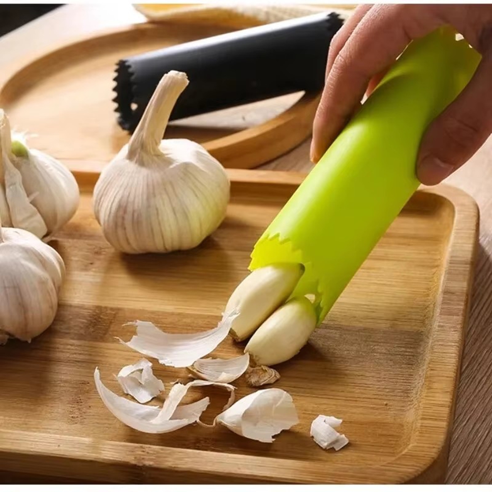 Kitchen Gadgets That Are Useful - ニンニク皮むき器 チューブ型 ニンニク皮むき シリコン製 ニンニクピーラー 簡単