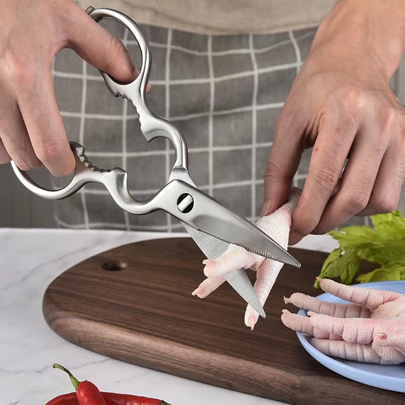 Kitchen Gadgets For Cooking - 取り外し可能なキッチン用ハサミ。ステンレス製で、さまざまな食材を扱うのに適した、使いやすい調理器具。