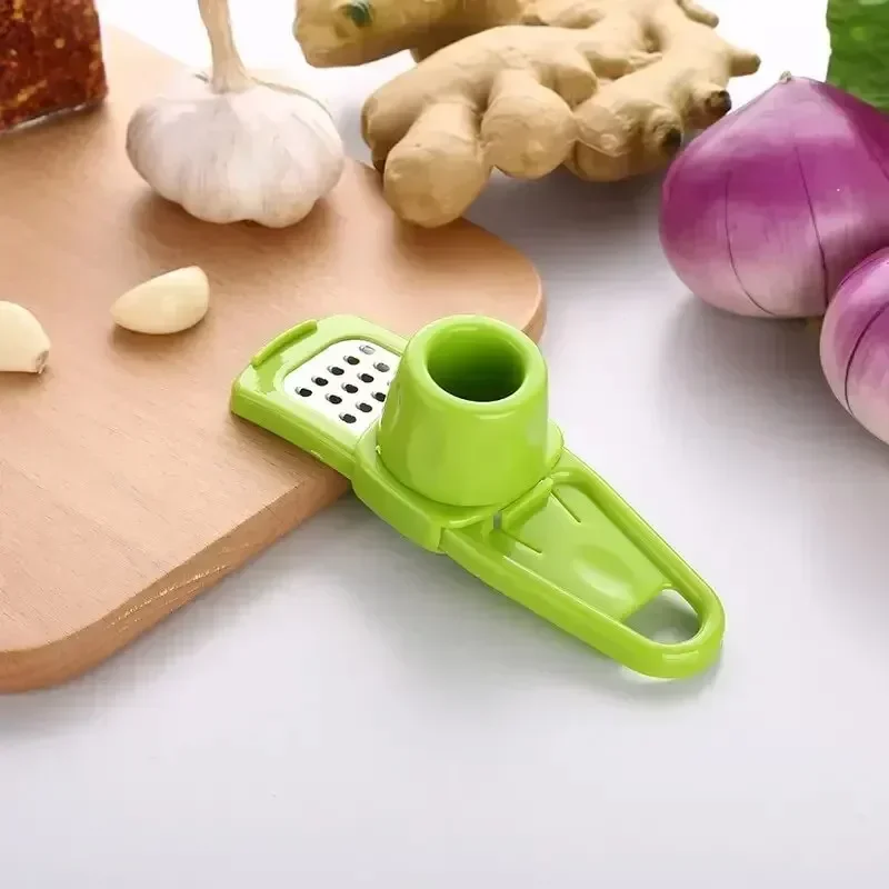 1 個ミニガーリックグラインダークリエイティブガーリックプレ - Kitchen Gadgets Green のレビューと価格