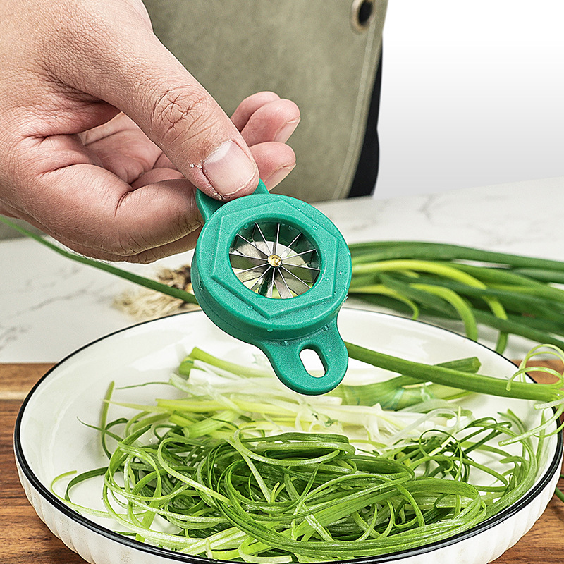 1個入り 緑のネギスライサー ネギ細断器 キッチン用超微細野 - Kitchen Gadgets Green のレビューと価格